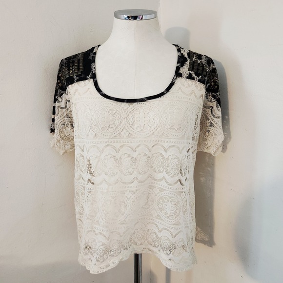 Daytrip Tops - Daytrip Lace Overlay Cheetah Print Top Women Ivory Black Short Sleeve